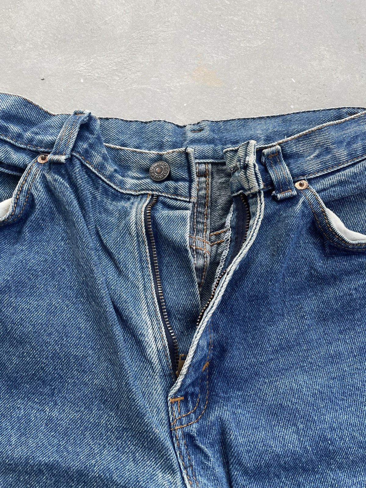 Levi's × Vintage VINTAGE LEVIS 1985 SILVER PATCH DENIM PANT Size US 28 / EU 44 - 3 Thumbnail