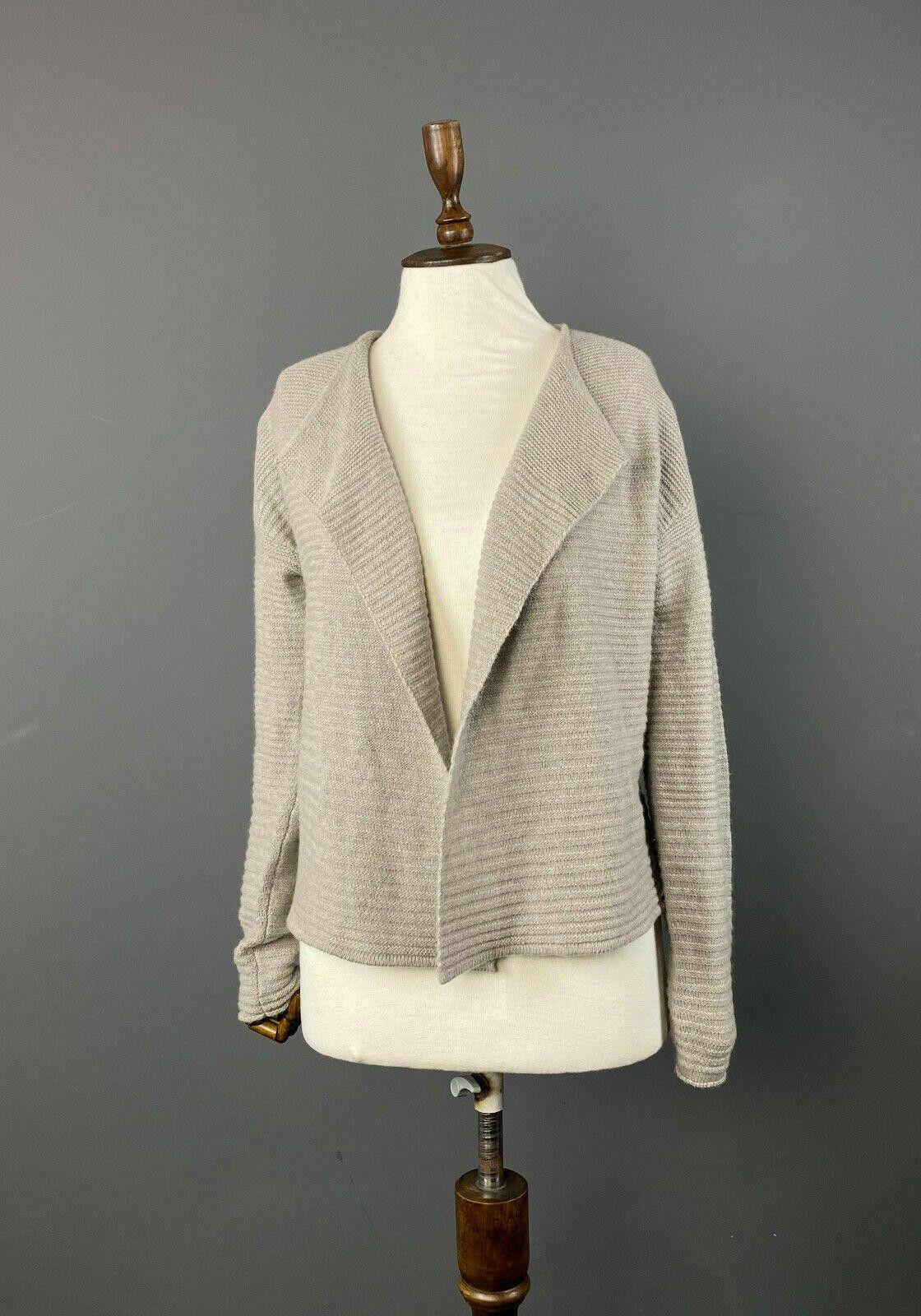 Designer Ladies FFC Grey Wool Front Jumper Cardigan Size M Size M / US 6-8 / IT 42-44 - 1 Thumbnail