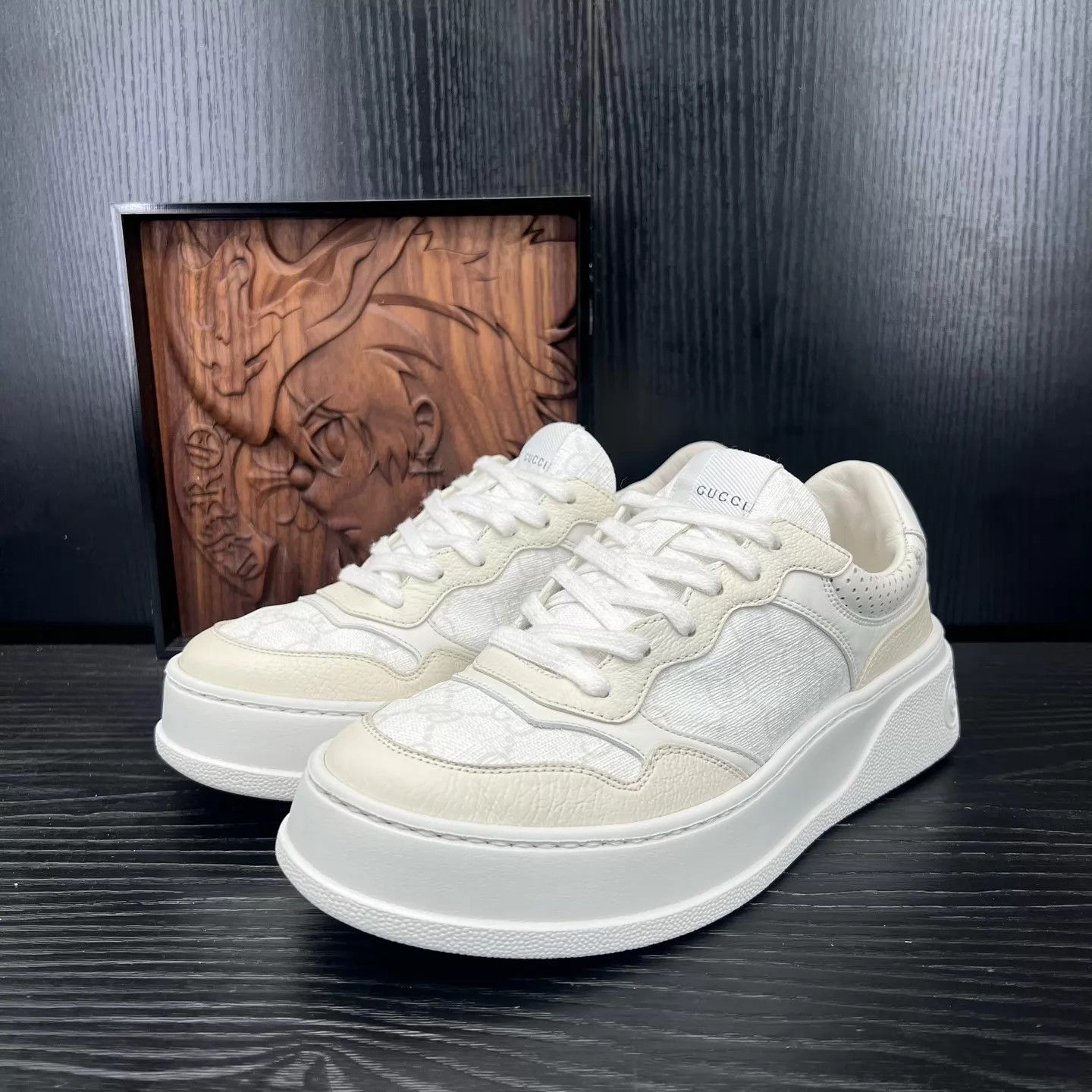 Gucci Gucci Women's White & Gray Cookie Sneaker Near Mint Size 38 Size US 7.5 / IT 37.5 - 1 Thumbnail