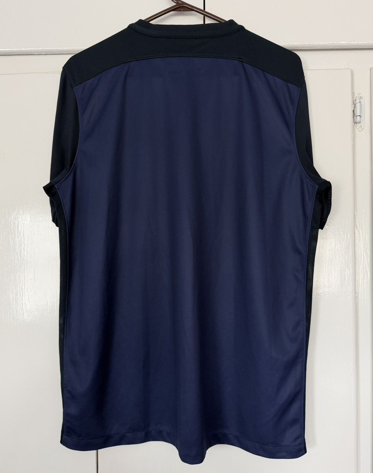 Nike NIKE PSG PARIS SAINTGERMAIN 2015 2016 JERSEY FOOTBALL SOCCER Size US L / EU 52-54 / 3 - 2 Thumbnail