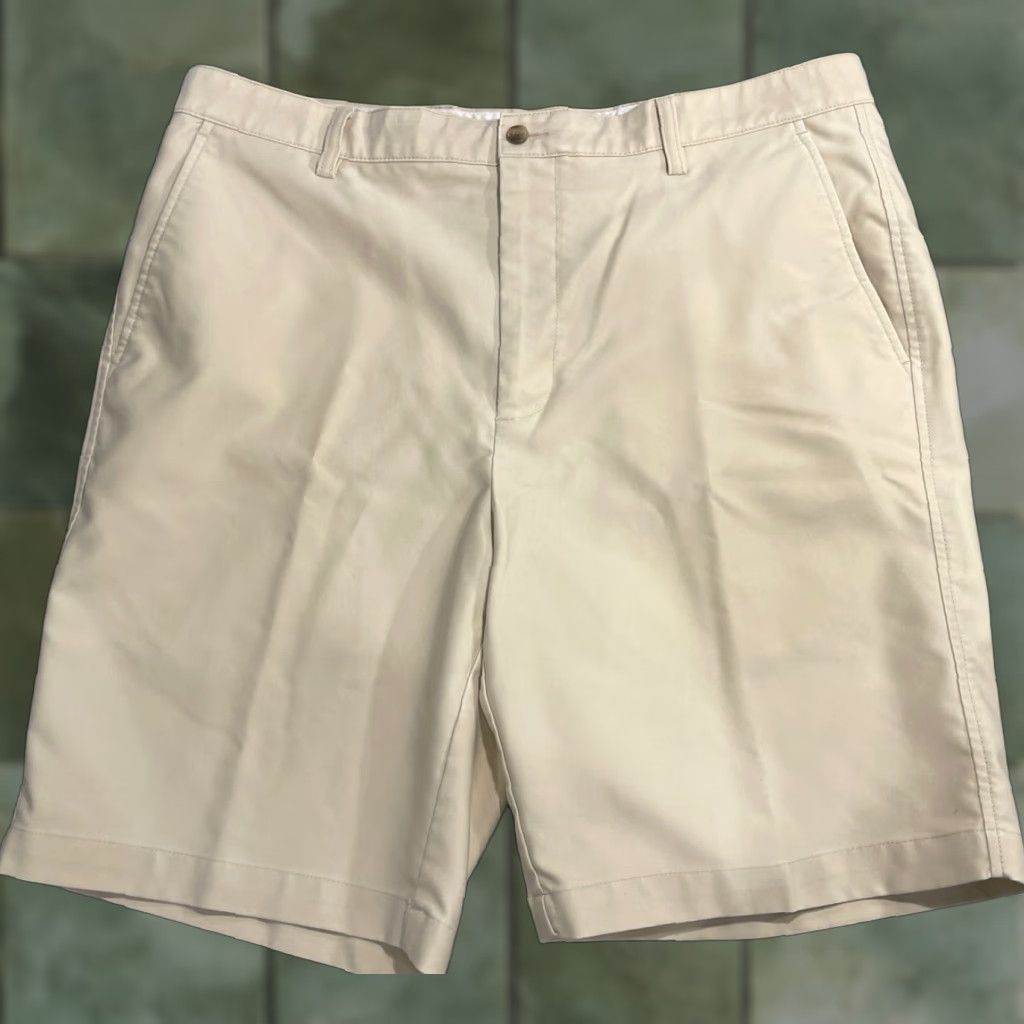 Footjoy FootJoy Golf Shorts Bermuda, Beige, 38, Men, Regular, Flat Front, Microfiber, 9in Inseam Size US 38 / EU 54 - 1 Thumbnail