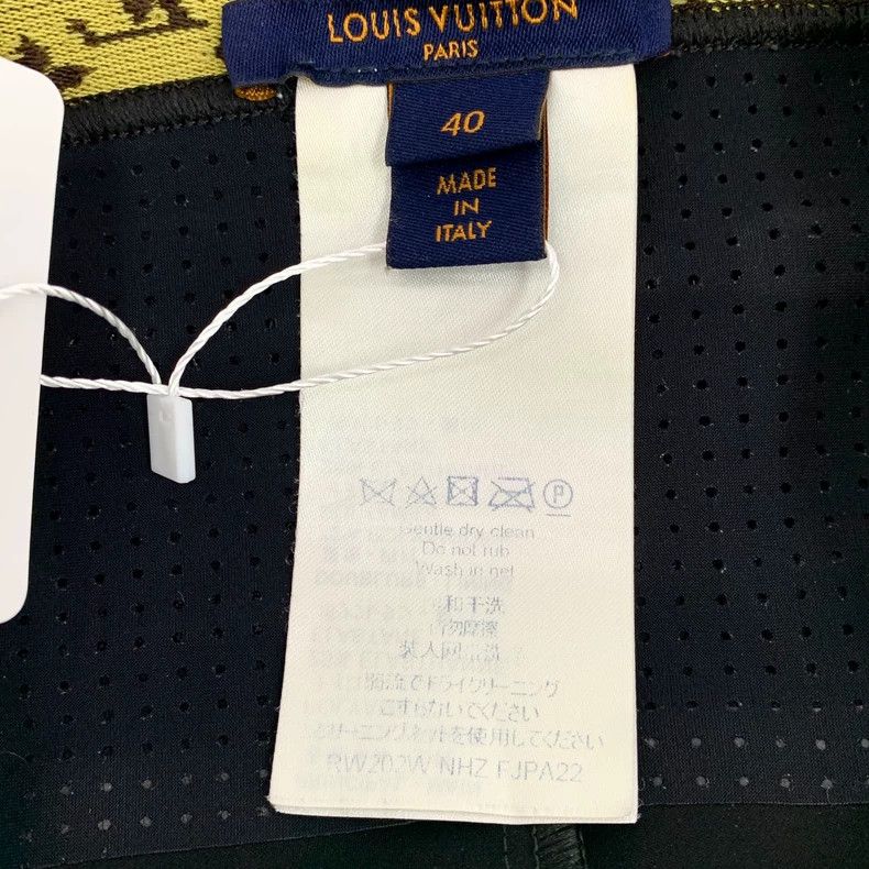 Louis Vuitton Louis Vuitton Black logo presbyopic casual pants Size US 40 / EU 56 - 6 Thumbnail