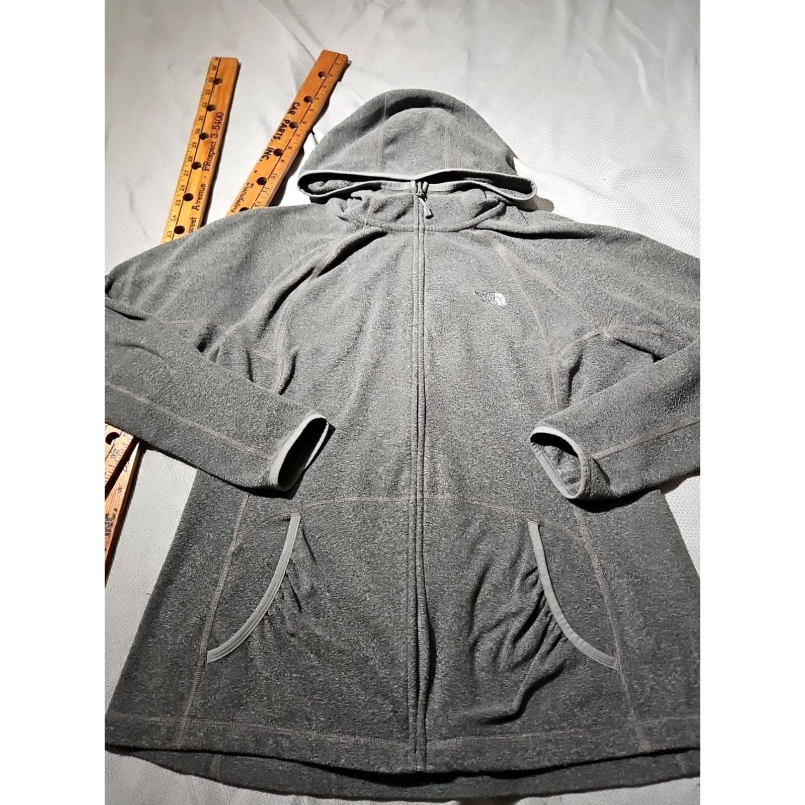 The North Face The North Face Hoodie Womens XL Gray Full Zip Outdoor Jacket Logo Pockets Size XL / US 12-14 / IT 48-50 - 3 Thumbnail