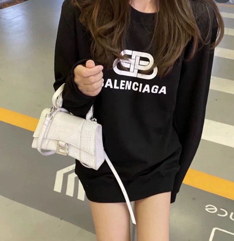 Balenciaga Balenciaga Black washing to make old double B-lock letter Size US S / EU 44-46 / 1 - 8 Thumbnail