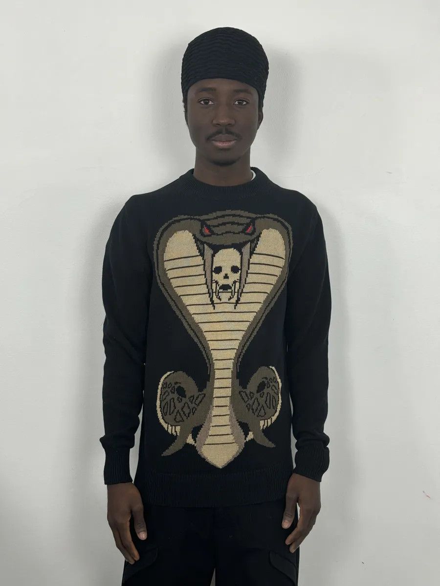 Givenchy SS2017 Givenchy Black Cobra Snake Sweater by Riccardo Tisci Size US S / EU 44-46 / 1 - 2 Thumbnail