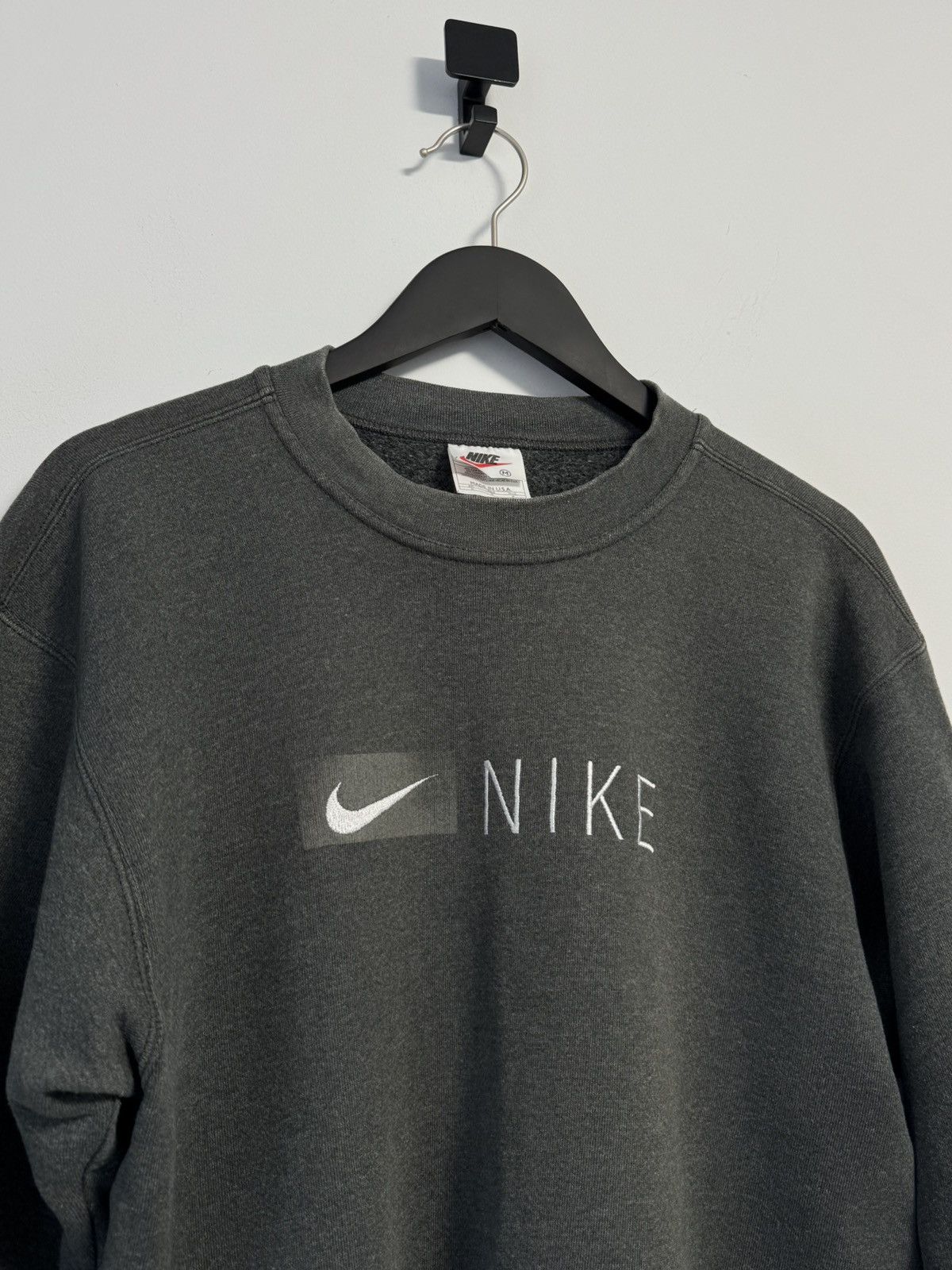Nike Nike Vintage Sweatshirt 90’S Style Hype Big Logo Size US M / EU 48-50 / 2 - 7 Thumbnail