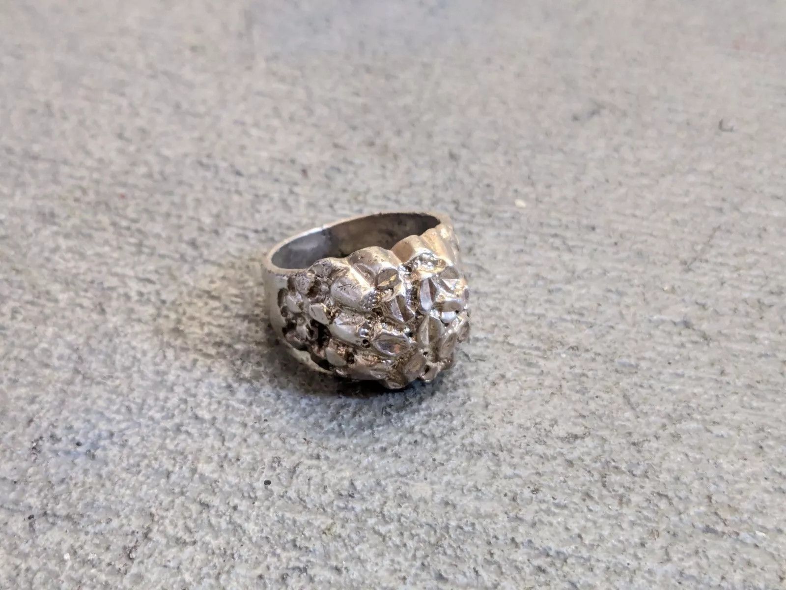 Jewelry Vintage Sterling Silver Nugget 11 Modern Brutalist Dome Size ONE SIZE - 4 Thumbnail