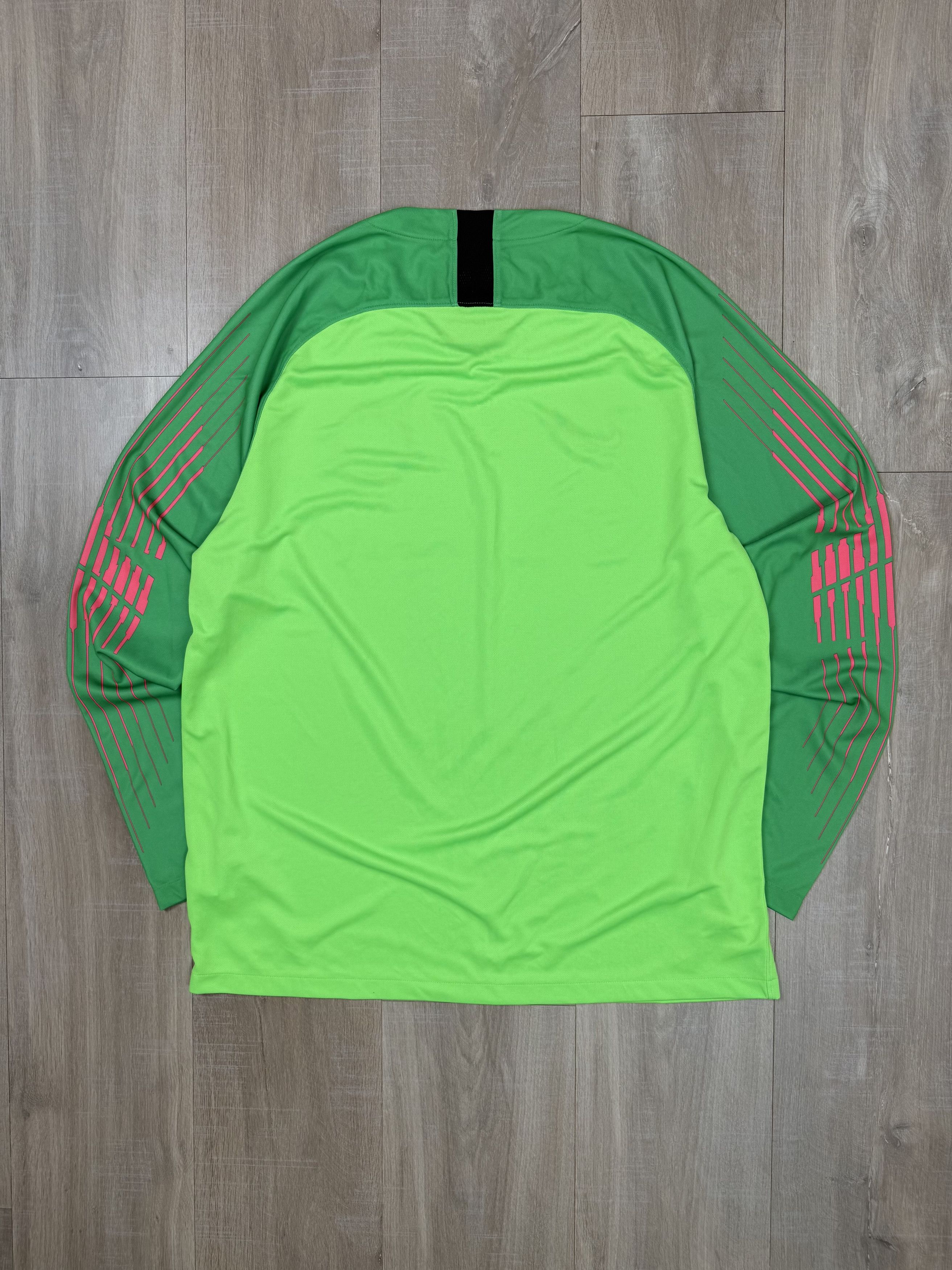 Adidas Chelsea 2018/2019 Nike Football Goalkeeper Soccer Jersey Size US XL / EU 56 / 4 - 7 Thumbnail