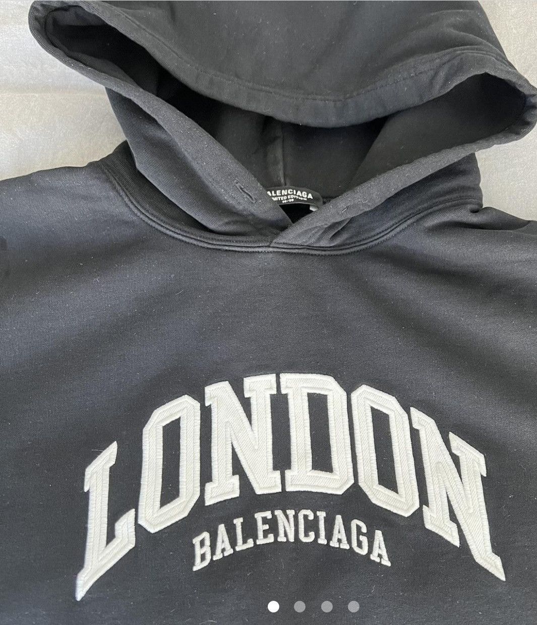 Balenciaga best sale hoodie taobao