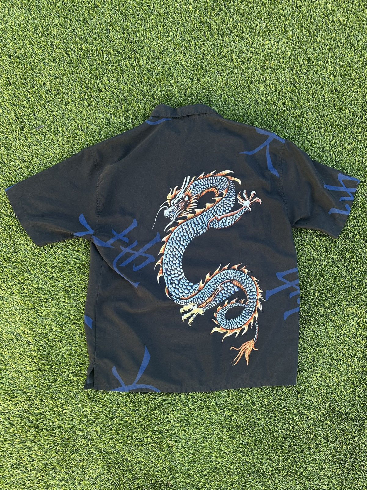 Vintage Vintage y2k Supreme style dragon button up shirt Size US L / EU 52-54 / 3 - 4 Thumbnail