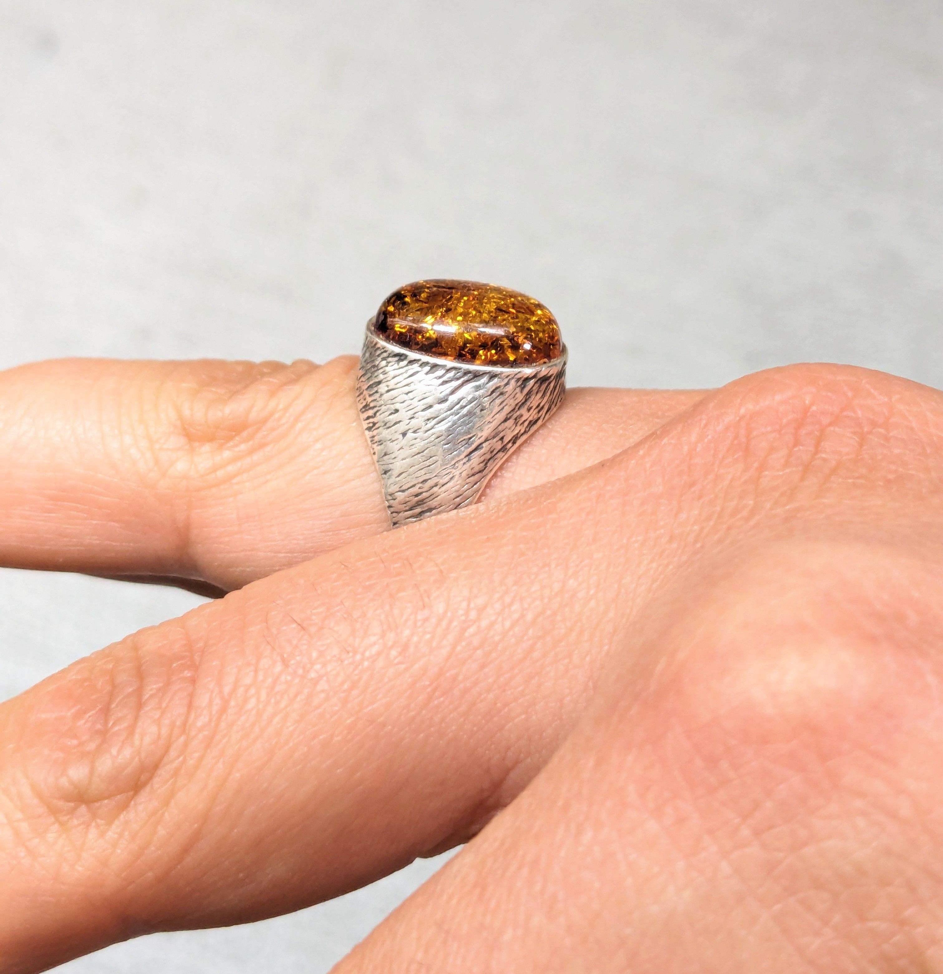 Other Vintage Sterling Silver Ring Amber Size 8.5 Minimalist Oval Size ONE SIZE - 14 Thumbnail