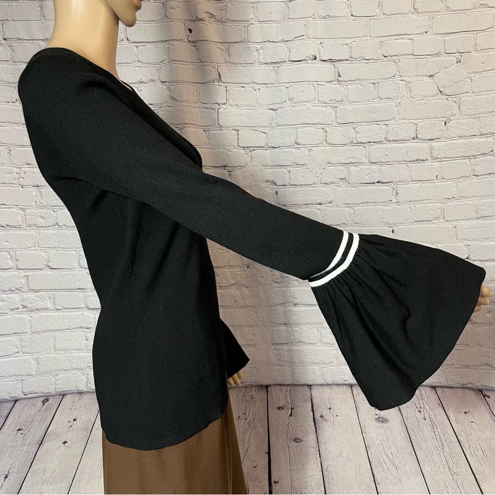 Other Margaret O'Leary Black Bell Sleeve Viscose Sweater Size L Size L / US 10 / IT 46 - 3 Thumbnail