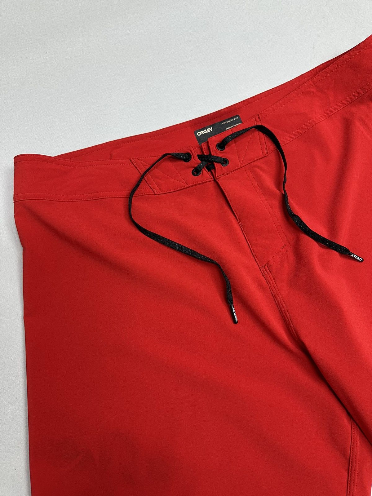 Oakley Vintage Shorts Oakley Y2k USA RED Streetwear Cargo japanese Size US 38 / EU 54 - 3 Thumbnail