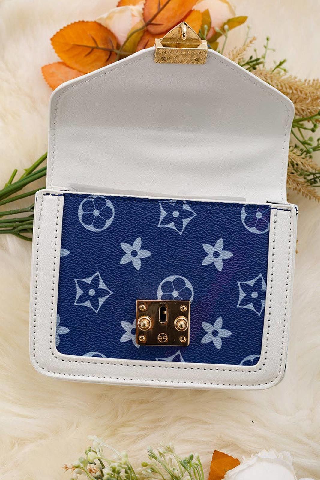 Other White and Navy Blue Inspired Mini Purse Size ONE SIZE - 2 Thumbnail