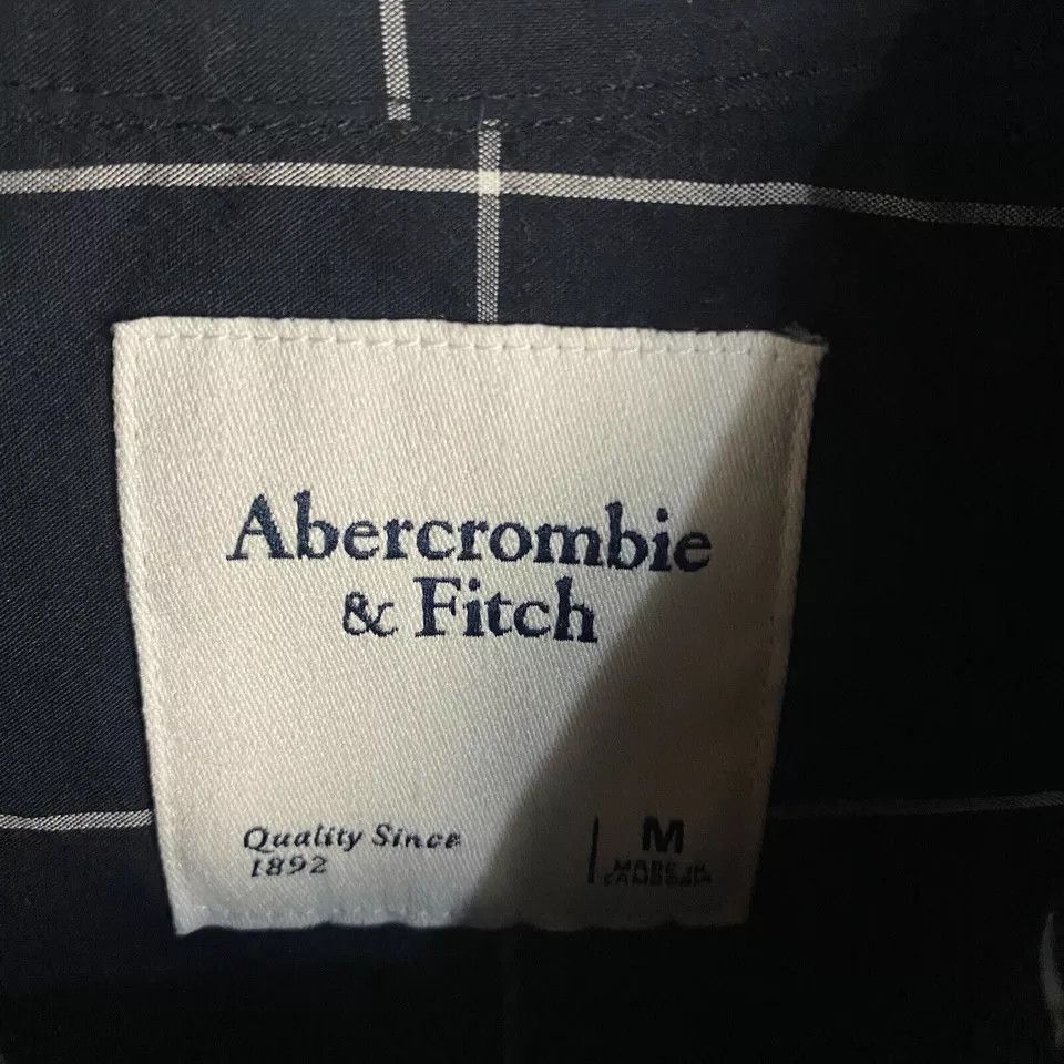 Abercrombie & Fitch Abercrombie & Fitch Button Up Top Women's Medium Long Sleeve Size M / US 6-8 / IT 42-44 - 3 Thumbnail