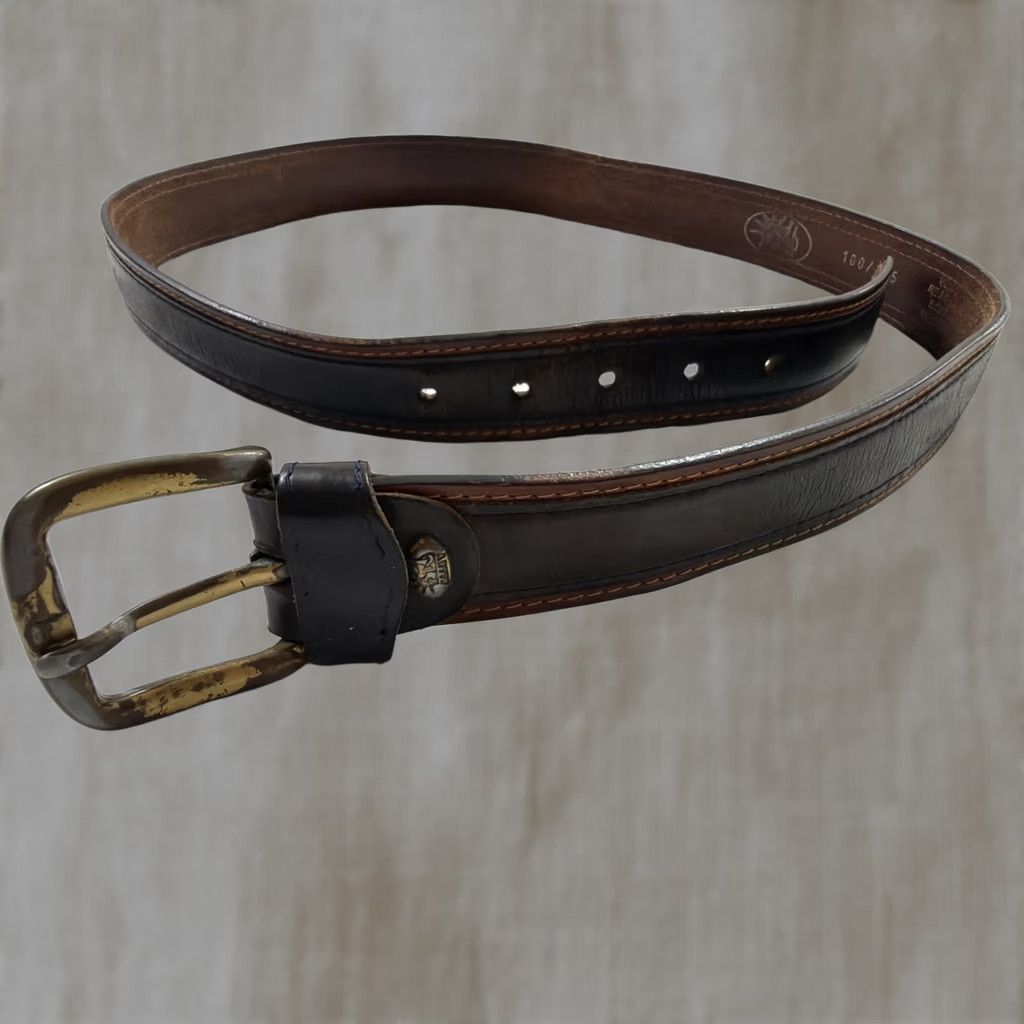 Vintage VINTAGE Unbranded Belt Leather Brown 36 Men Casual Accessory Belt Mens 36 Brown Leather Vintage Fashion 90s Size 36 - 1 Thumbnail