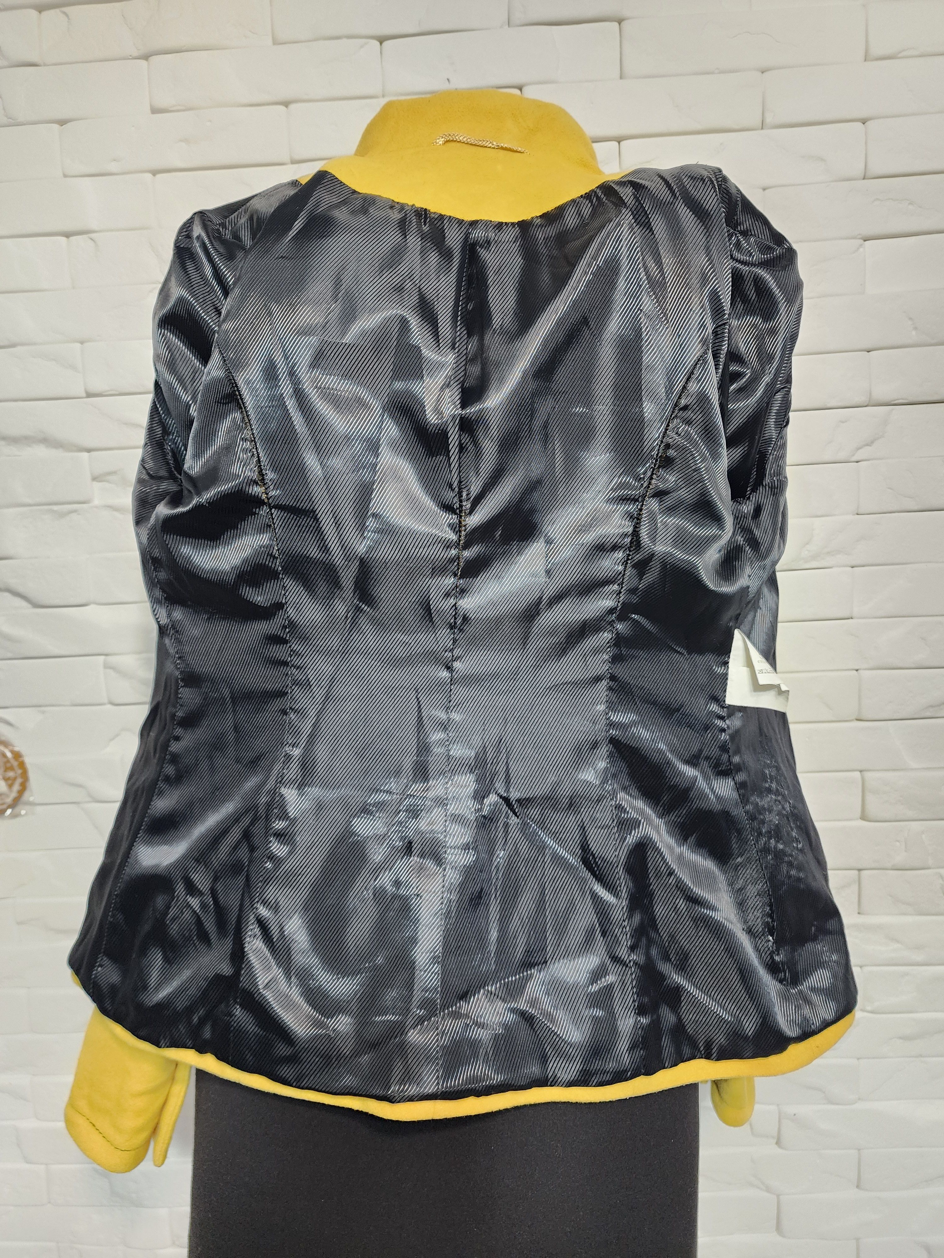 Other Yellow Jacket: Plastic Button Details.Size M Size M / US 6-8 / IT 42-44 - 7 Thumbnail