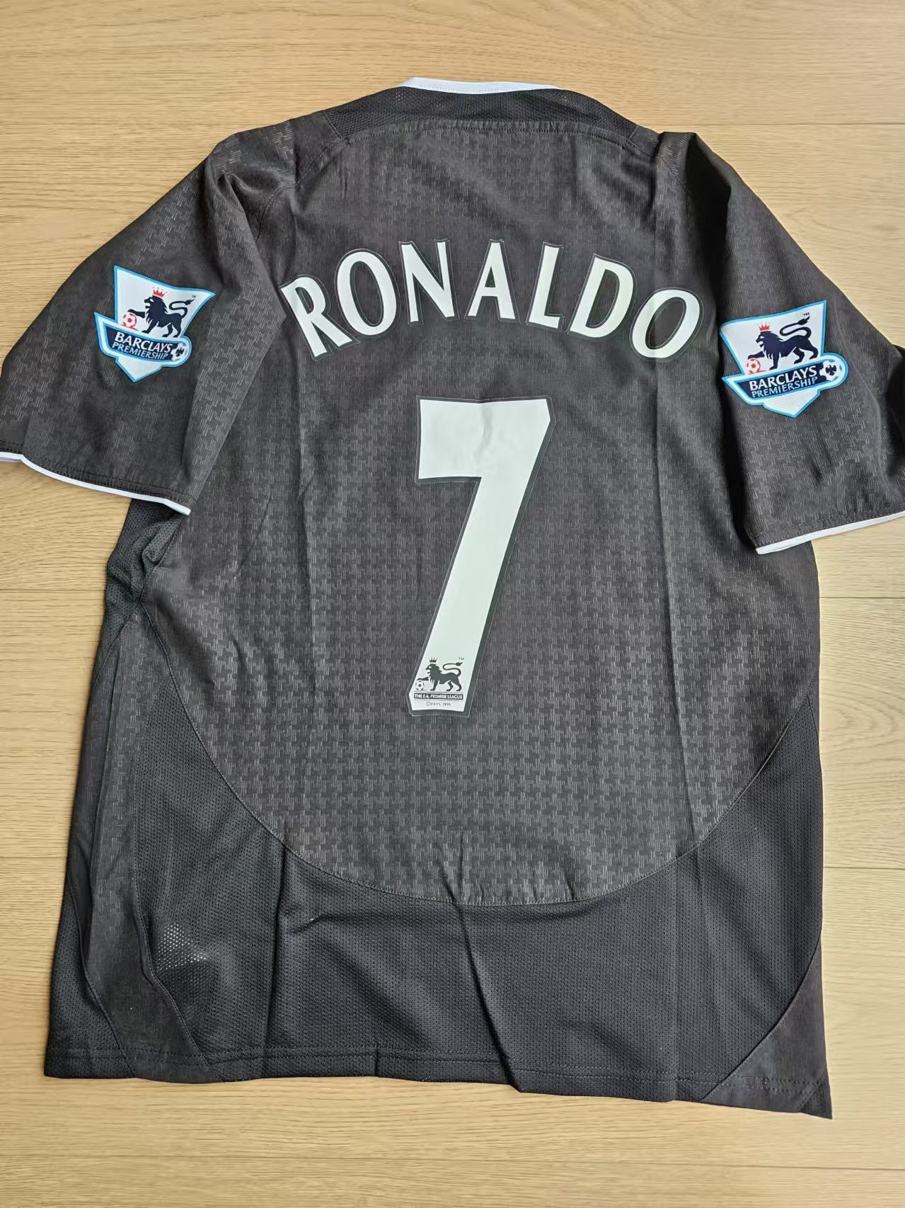 Other 03 04 Man Utd #7 C Ronaldo Jersey Away Size US L / EU 52-54 / 3 - 1 Thumbnail