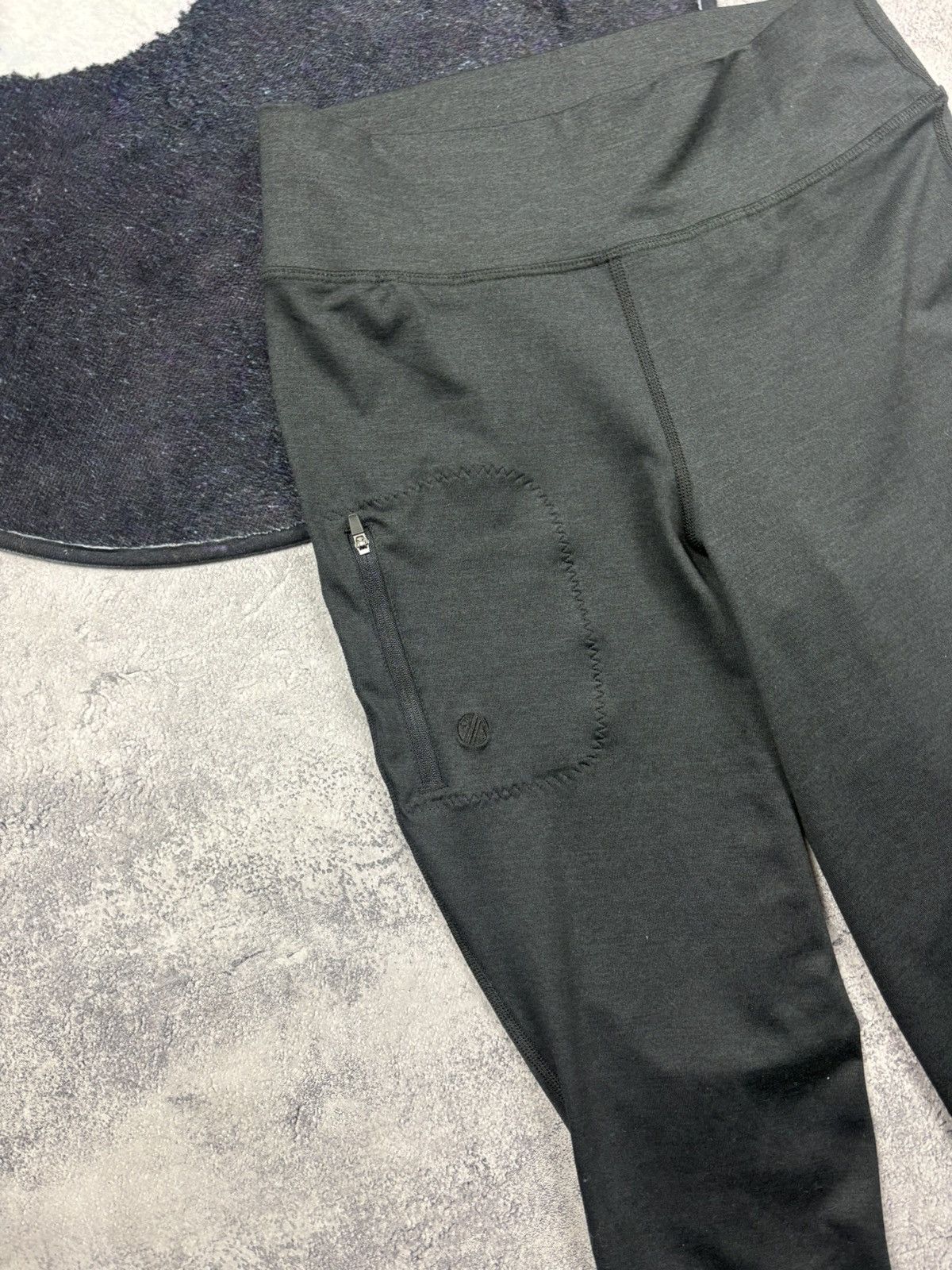 Vintage ACAI Vintage Sportswear Streetwear Skinny Pants Black Grey Size 28" / US 6 / IT 42 - 5 Thumbnail