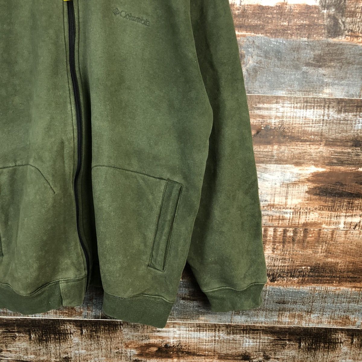 Columbia Columbia Green faded plain sweater Hoodie #A1575 Size US M / EU 48-50 / 2 - 8 Thumbnail