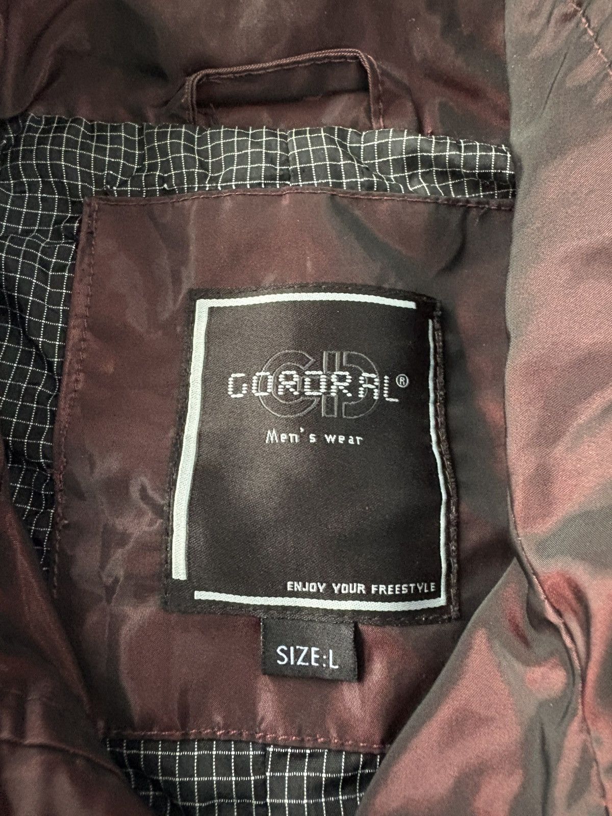 Le Grande Bleu (L.G.B.) Vintage Gordral Maroon Velvet Jacket Shiny Size US M / EU 48-50 / 2 - 8 Thumbnail