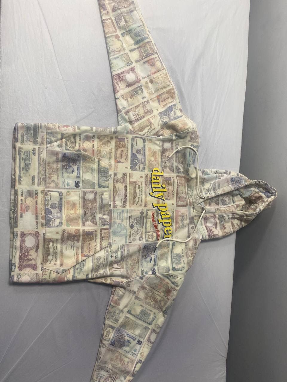 Daily Paper Daily paper moneyprint hoodie Size US S / EU 44-46 / 1 - 1 Thumbnail