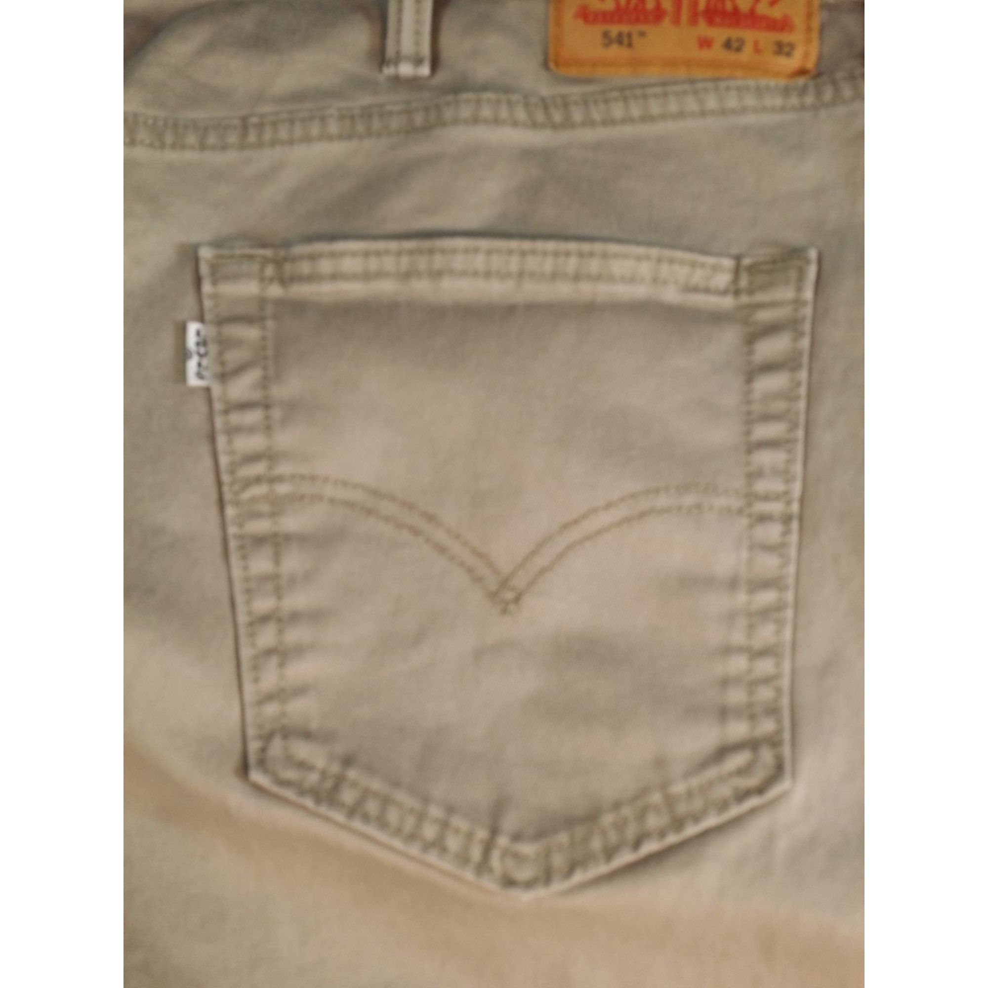 Levi's Levi's 541 Jeans Men Sz 42 X 32 Khaki Beige Denim White Labe Size US 42 / EU 58 - 8 Thumbnail