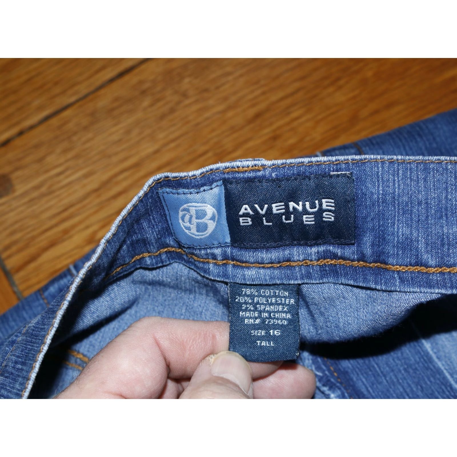 Avenue Avenue Blues Jeans Womens 16T Straight Leg Denim Blue Stretch 32X30 Size 32" / US 10 / IT 46 - 7 Thumbnail