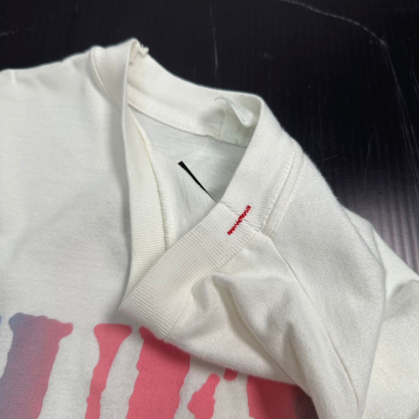 Guess Vintage Guess Products Graphic Tee S Size US S / EU 44-46 / 1 - 5 Thumbnail