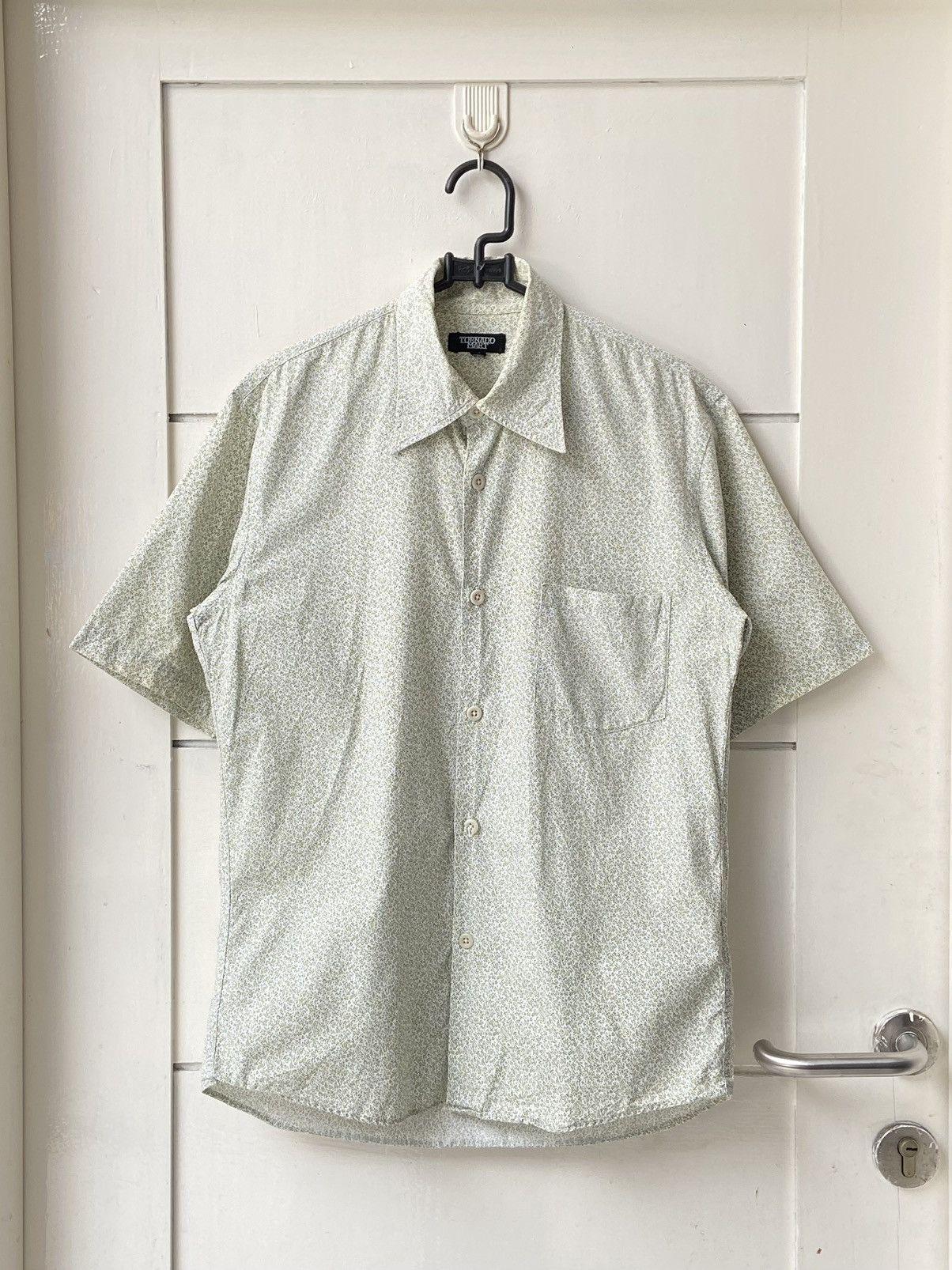 TORNADO MART Motive Shirt