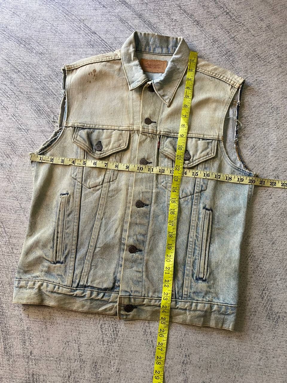 Levi's VTG 80s/90s Levi’s USA Denim Cut-Off Trucker Vest Distressed Size US M / EU 48-50 / 2 - 17 Thumbnail