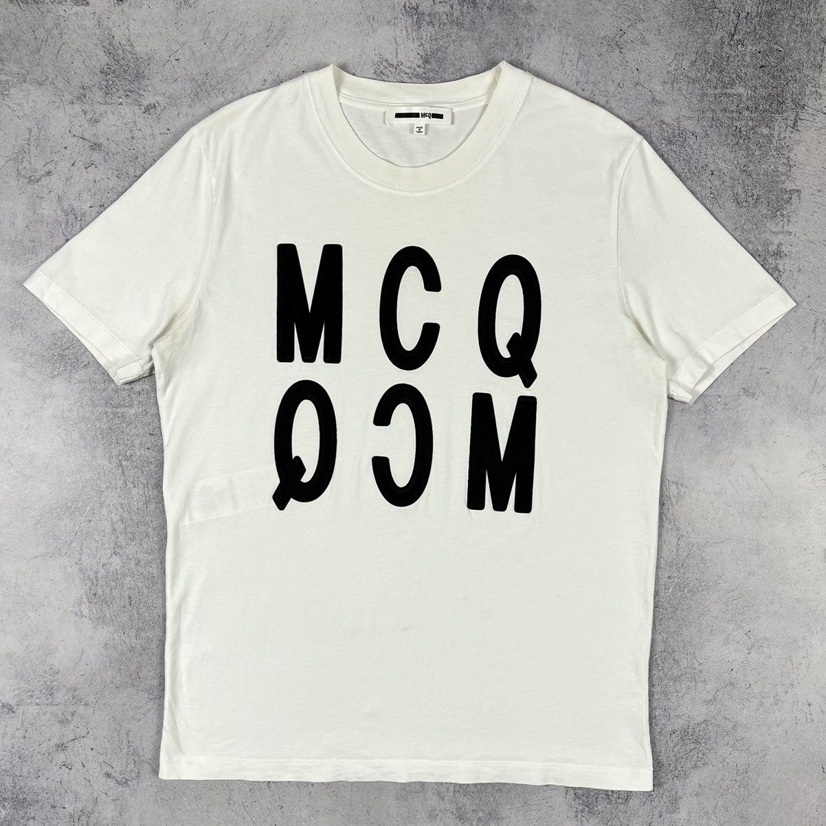 Alexander McQueen Designer Alexander McQueen MCQ big logo tee Size US L / EU 52-54 / 3 - 2 Thumbnail