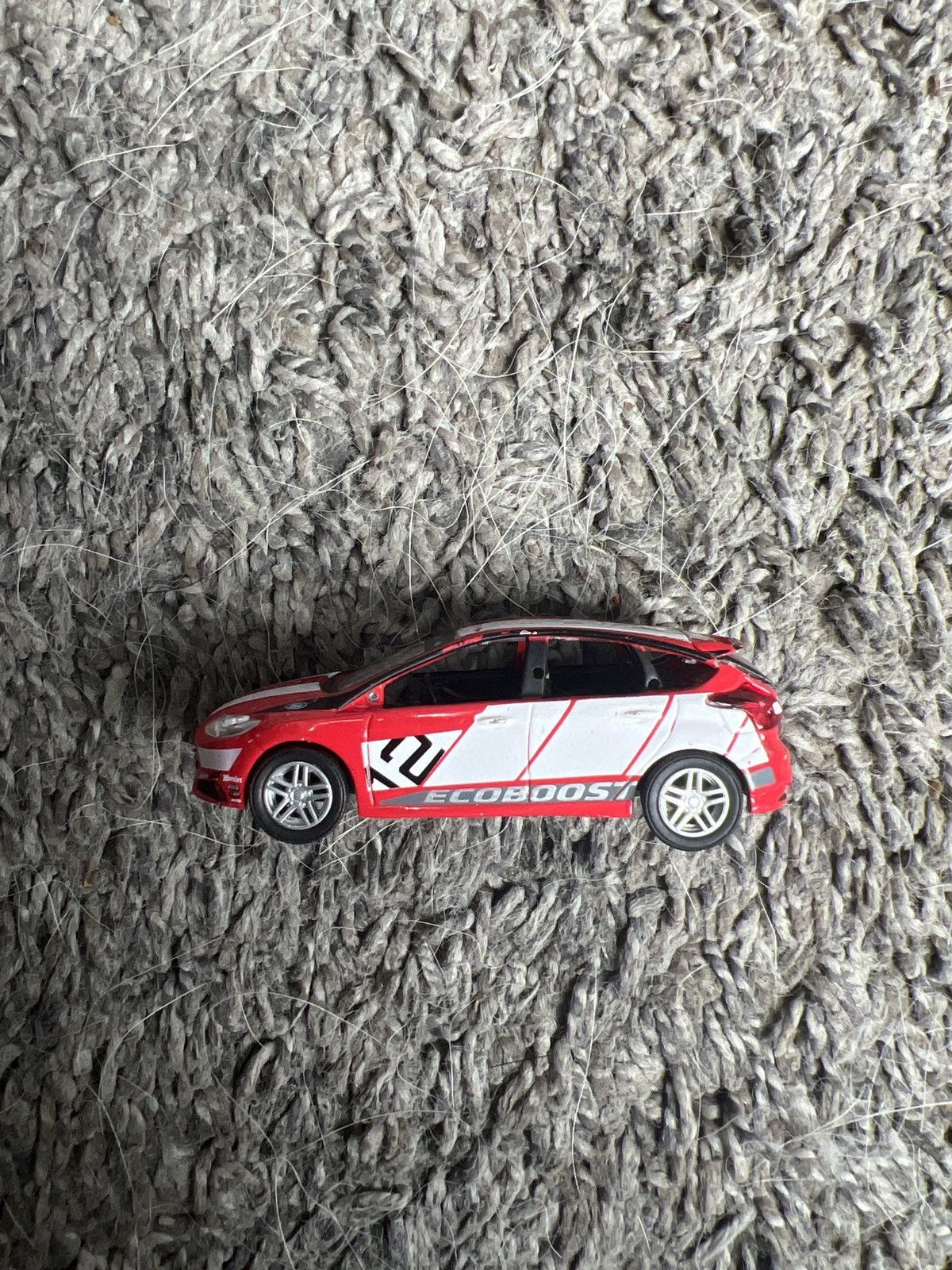 Ford 2011 Greenlight 2012 Ford Focus Size ONE SIZE - 3 Thumbnail