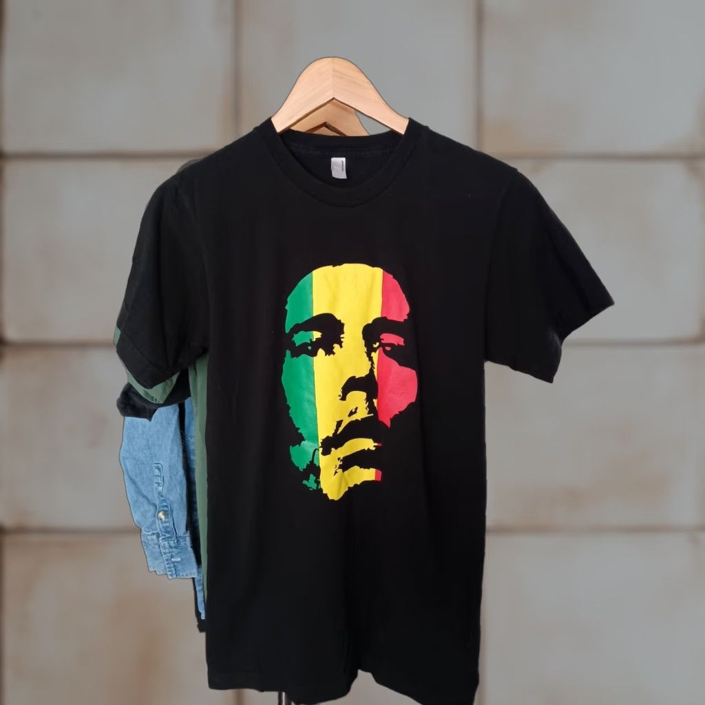 American Apparel VINTAGE American Apparel T-Shirt Bob Marley Jamaican Flag Black Size S Mens Size US S / EU 44-46 / 1 - 1 Thumbnail