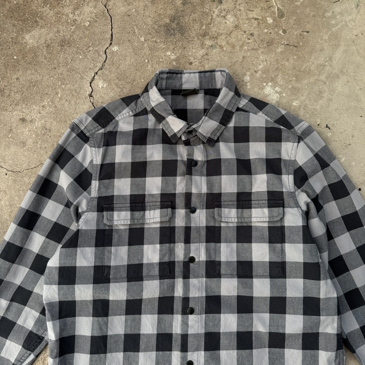 Oakley Oakley Gray Button Ups Overshirt Shirt Size US S / EU 44-46 / 1 - 3 Thumbnail
