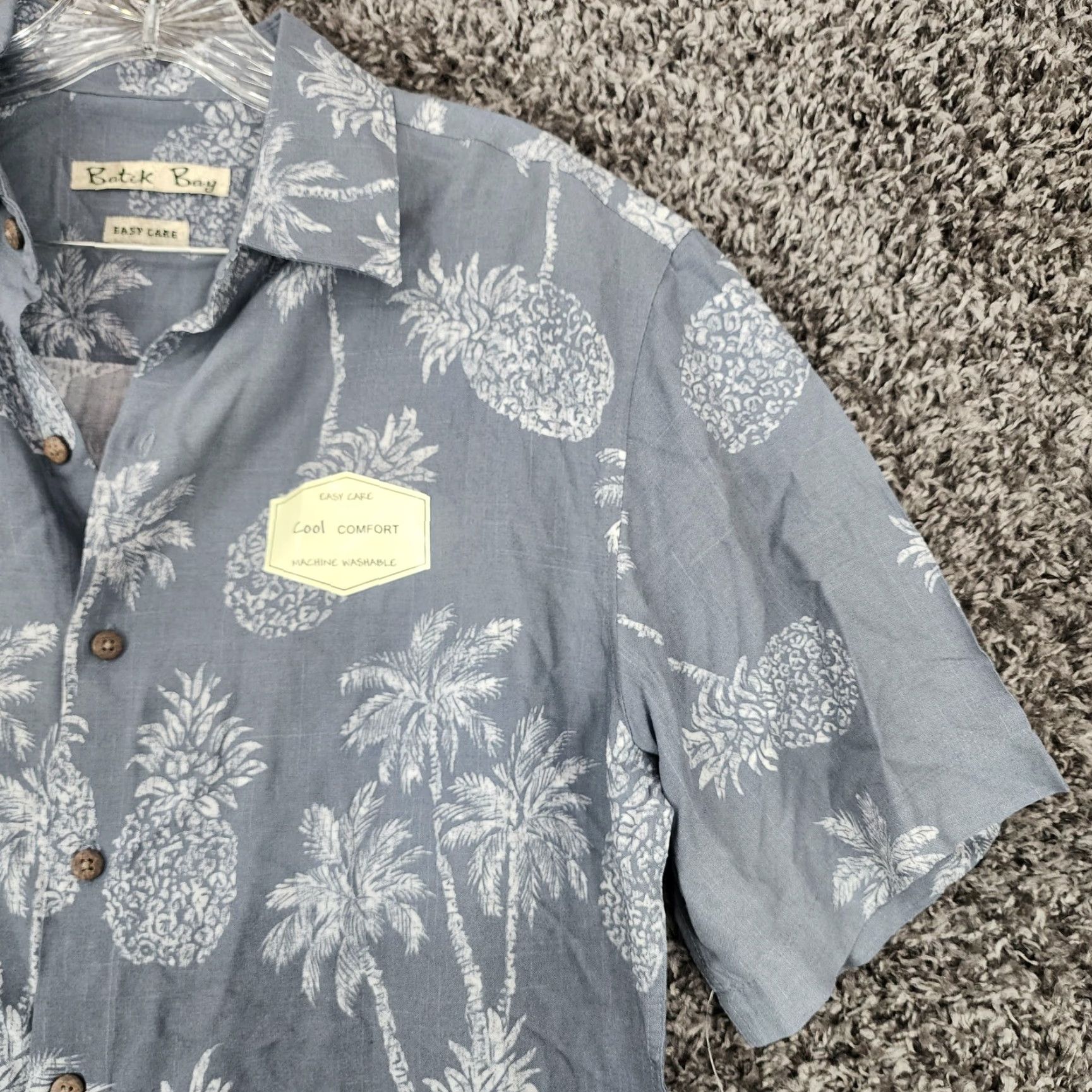 Vintage VINTAGE Batik Bay Charcoal Palm Tree Pineapple Button-Up Shirt Adult Small Gray Palm 90s Mens Size US 29 - 4 Thumbnail