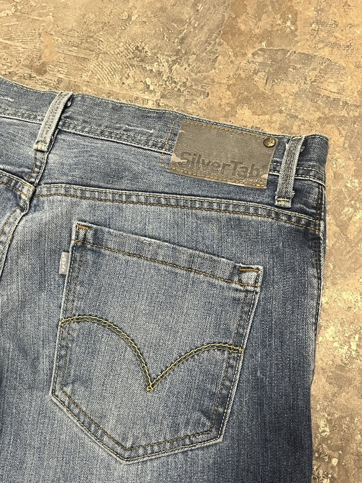 Levi's × Vintage Levi’s silver tab loose fit baggy pants y2k skater hype Size US 36 / EU 52 - 5 Thumbnail