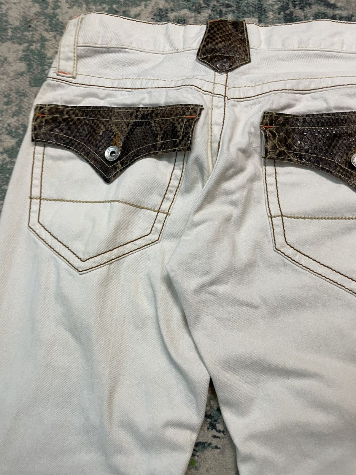 semanticdesign Semantic Design Spiral Flared Snakeskin Pocket Jean Size US 29 - 7 Thumbnail