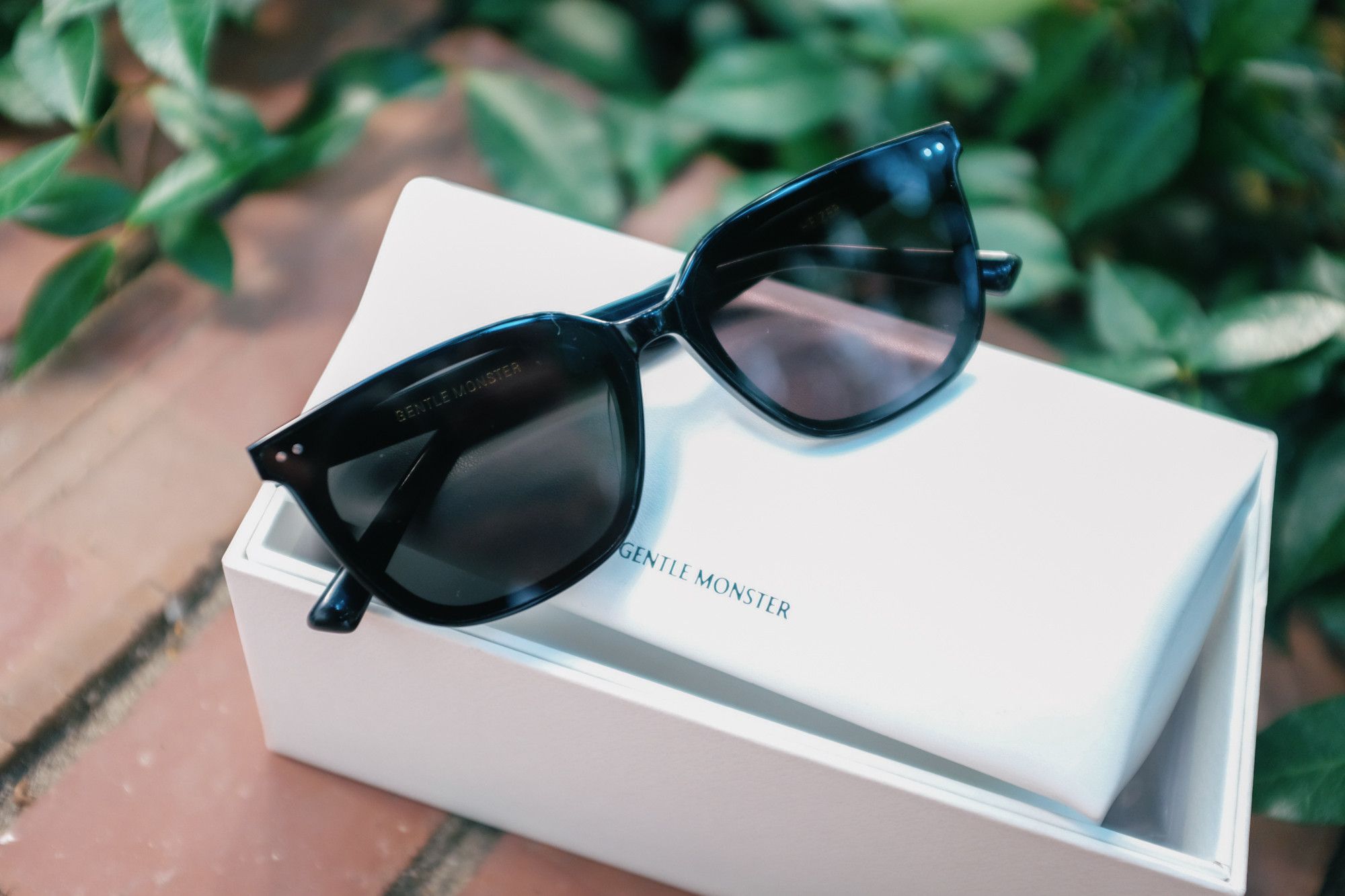 Gentle Monster Gentle Monster Heizer Black Sunglasses | Grailed