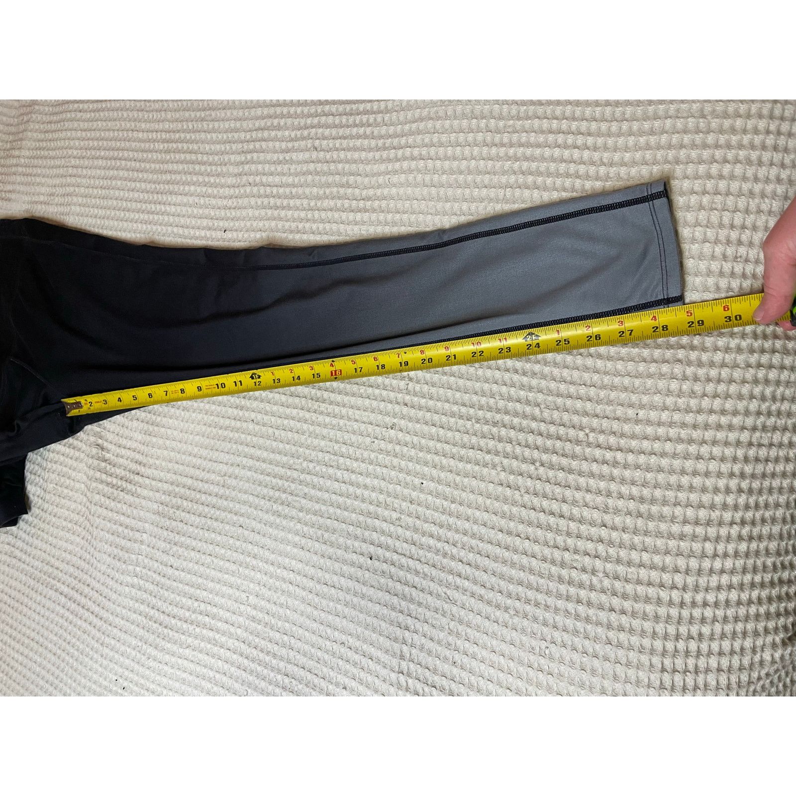 Athleta Athleta Activewear Ombre Black & Gray Workout Leggings Med Size 29" - 3 Thumbnail