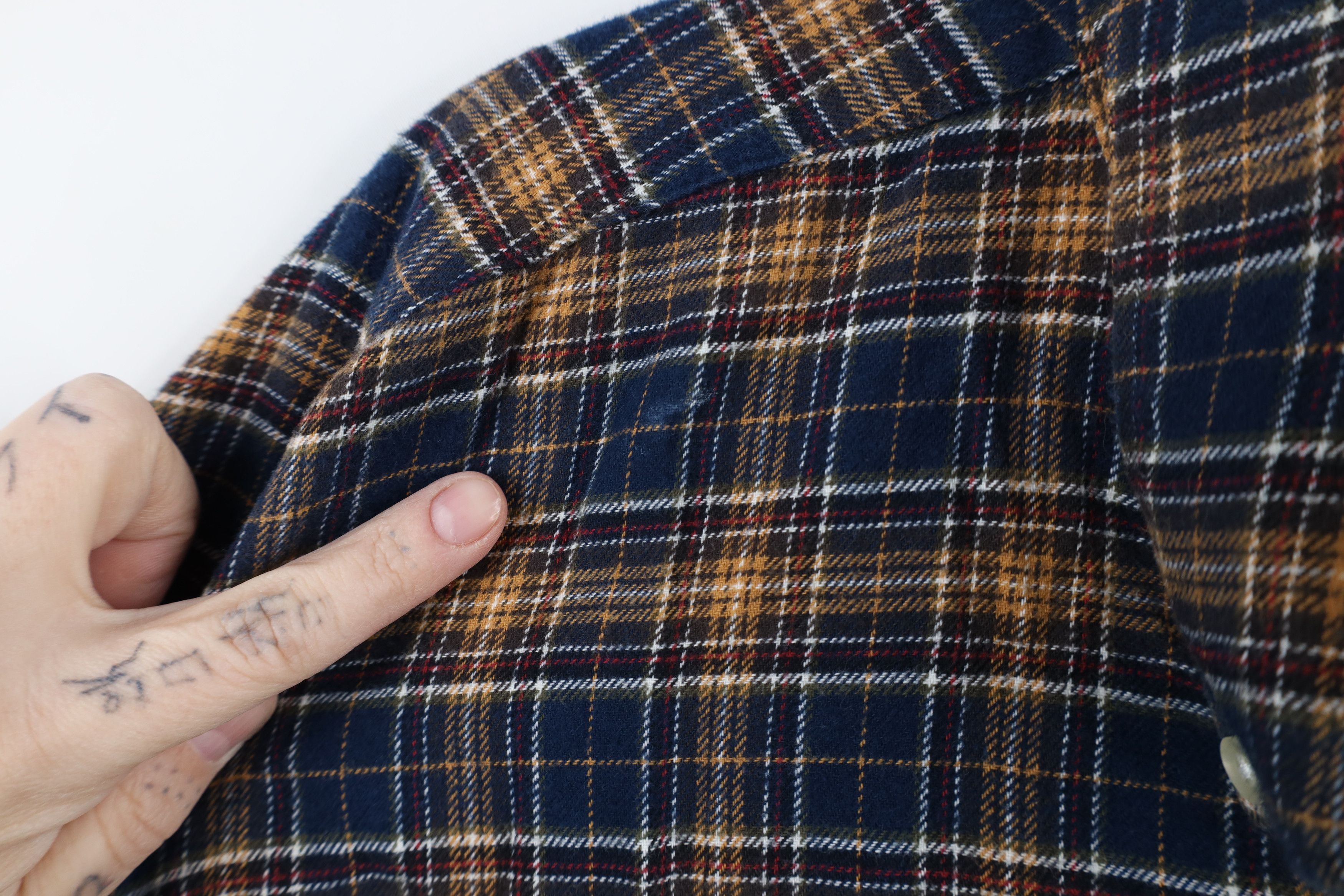 Barbour × Vintage Vintage Barbour Fit Collared Flannel Button Down Shirt Size US XXL / EU 58 / 5 - 6 Thumbnail