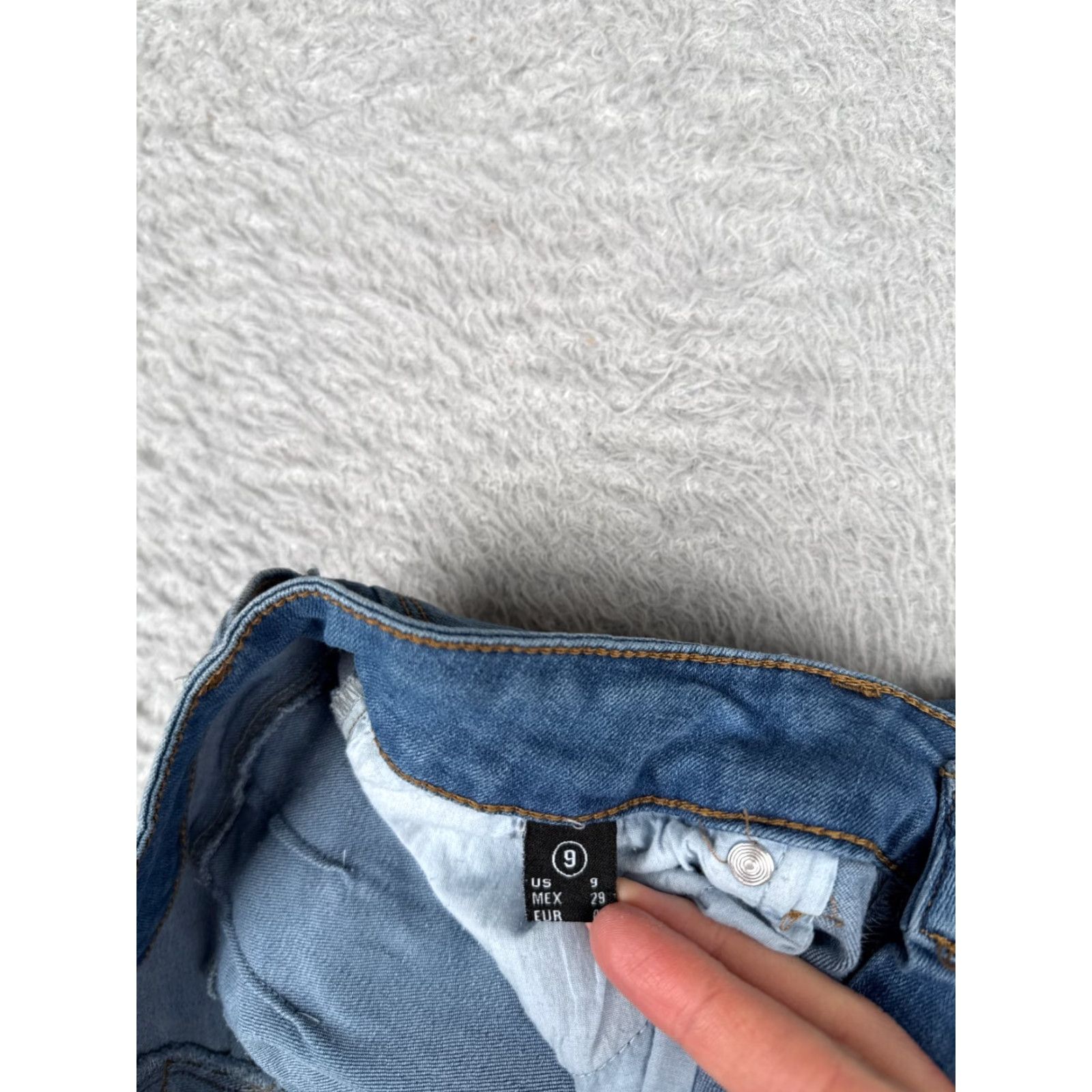 Vintage VINTAGE Maurices Women's Jeans Skinny Mid Rise Denim 28x27 Blue Casual 2010s Girls Size 30" / US 8 / IT 44 - 7 Thumbnail