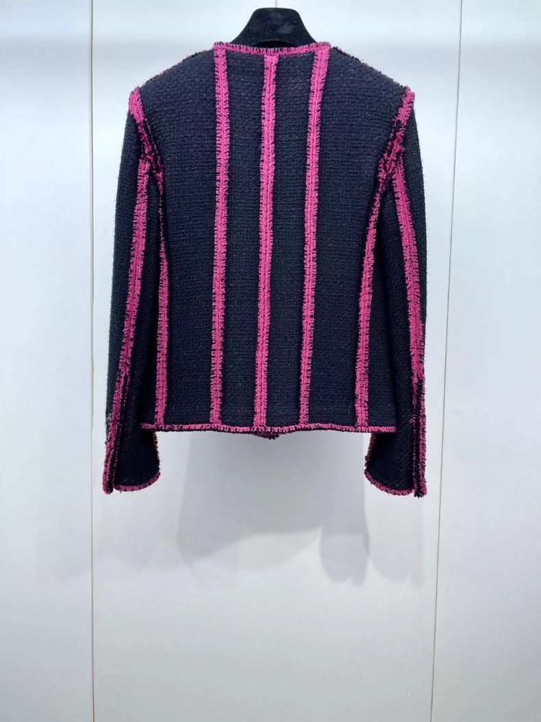 Chanel Chanel Black and pink tweed four-pocket jacket 2504-Nextarr Size XXS / US 00 / IT 34 - 2 Thumbnail