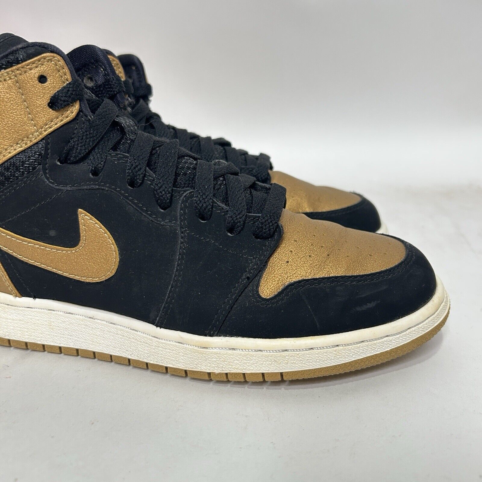 Nike Nike Air Jordan 1 High Retro BG “Melo/Black Gold” 2024 Size US 7.5 / IT 37.5 - 8 Thumbnail