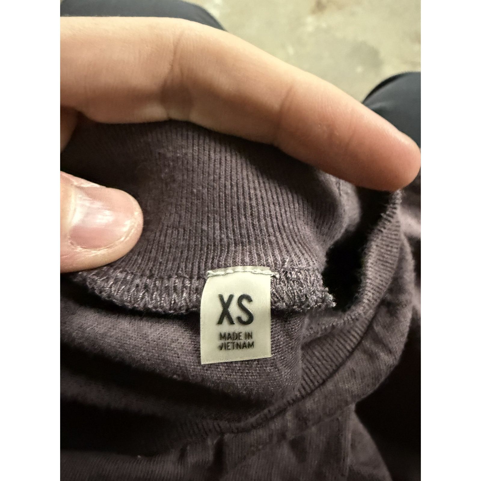 Essentials Essentials Maroon Tee Used XS Size US XS / EU 42 / 0 - 4 Thumbnail