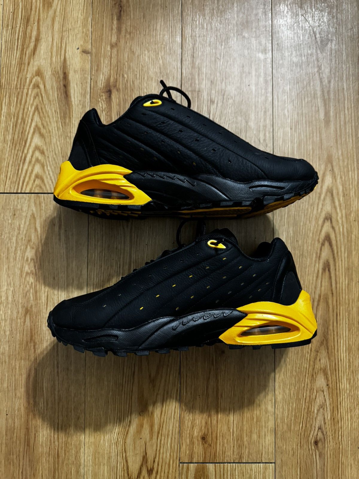 NOCTA NOCTA HOT STEP AIR TERRA BLACK/GOLD Size US 10.5 / EU 43-44 - 6 Thumbnail