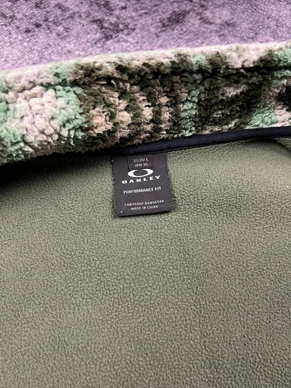Oakley Oakley Monogram Sherpa Fleece Jacket Y2K GorpCore Size US L / EU 52-54 / 3 - 12 Thumbnail