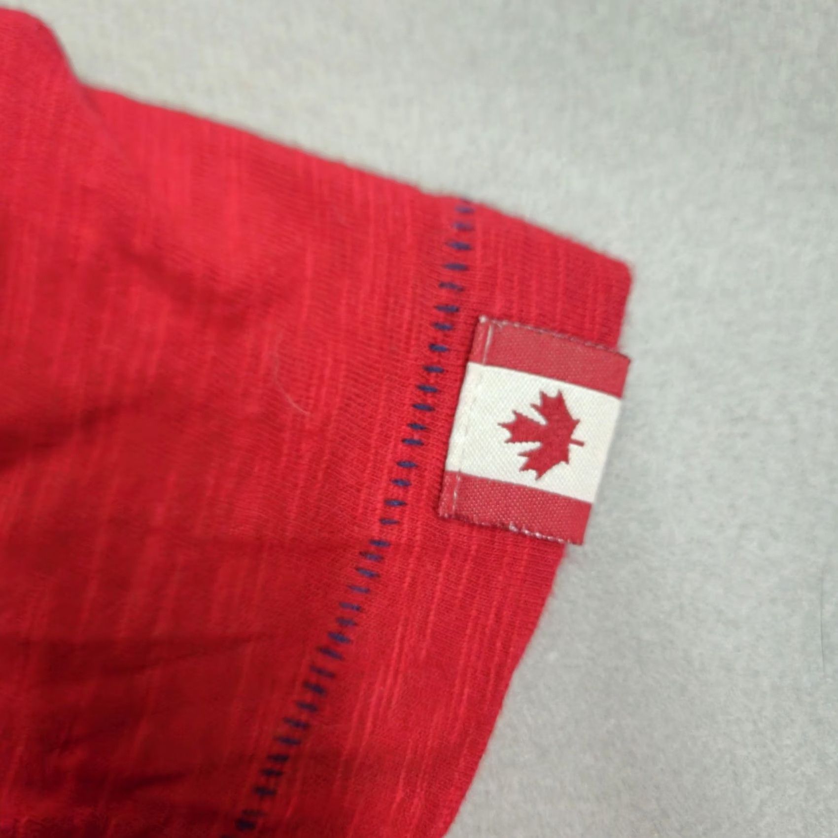 Roots Roots Canada Shirt Mens S Red Cabin Camping Graphic Tee Size US S / EU 44-46 / 1 - 4 Thumbnail