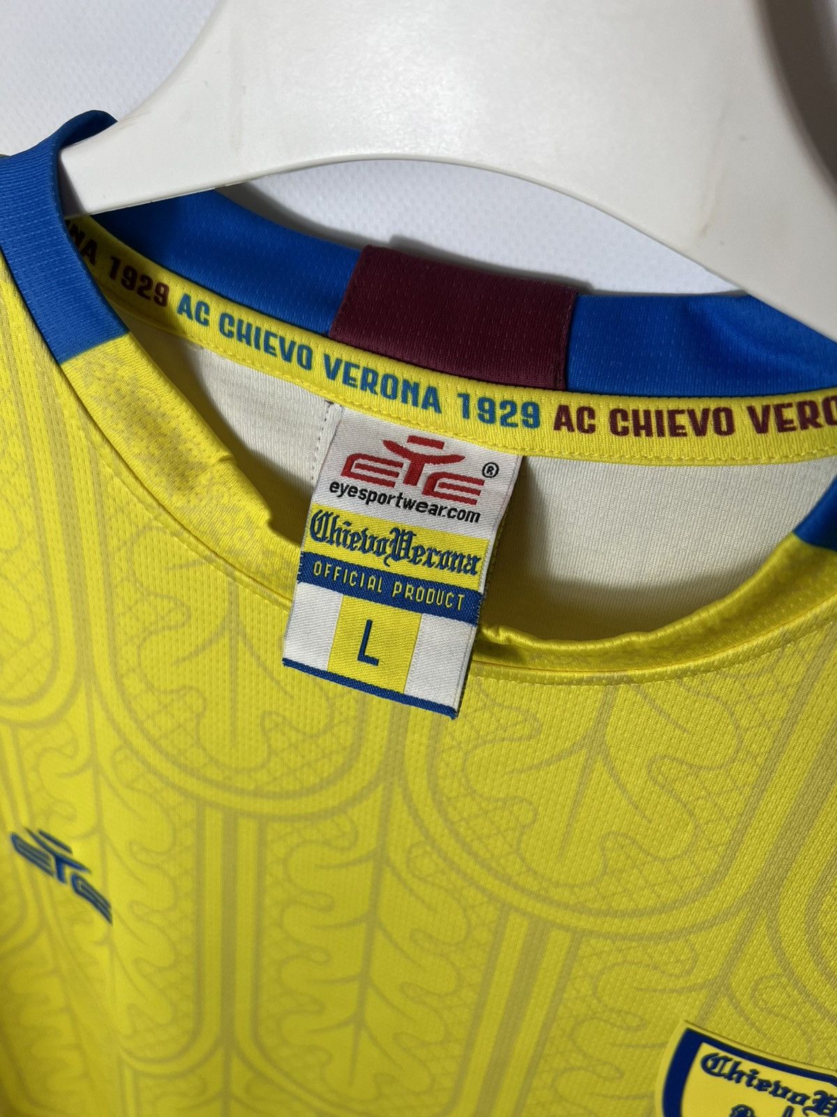 Vintage Vintage soccer football Chievo Verona Home Sportswear Jersey Size US L / EU 52-54 / 3 - 6 Thumbnail