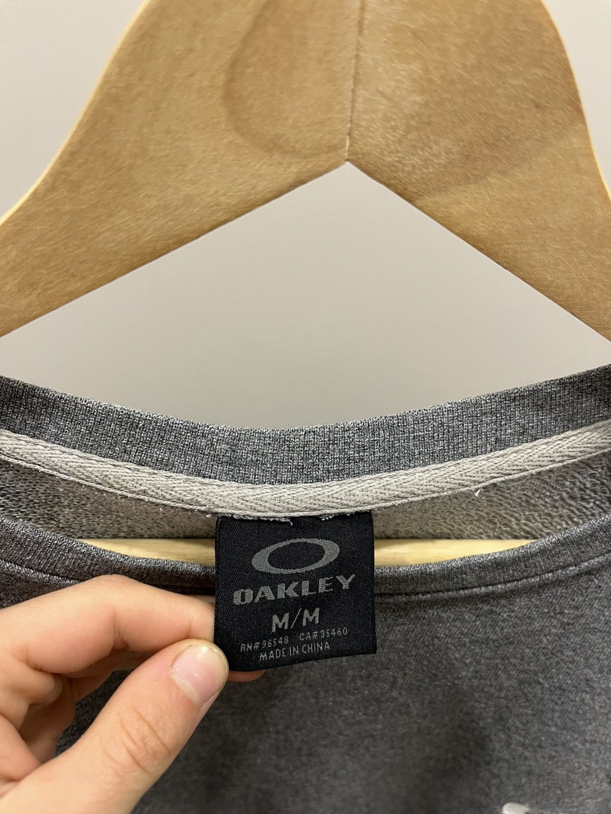 Oakley Oakley Sweatshirt Y2K Gray Size US M / EU 48-50 / 2 - 6 Thumbnail